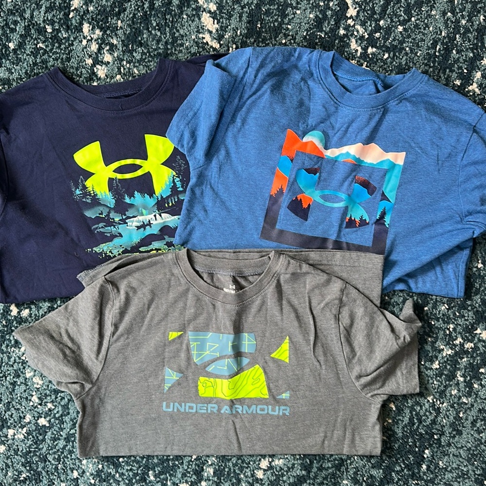 Lot of 3 Boys YM Under Armour Teeshirts.